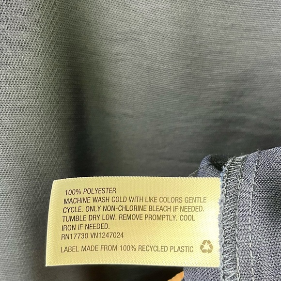 Prologue•Navy Bell Sleeve Top•Sz L/XL - Picture 3 of 3